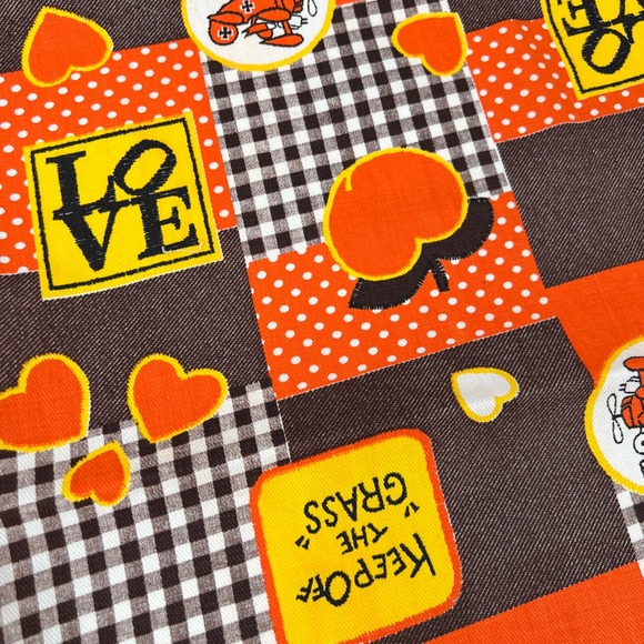 Vintage 70s Fabric Smiley Face LoVE The Red Baron Gingham Patchwork‎ Mushrooms - Picture 3 of 5